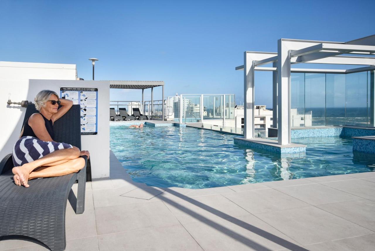 Pumicestone Blue Hotel Caloundra Eksteriør billede