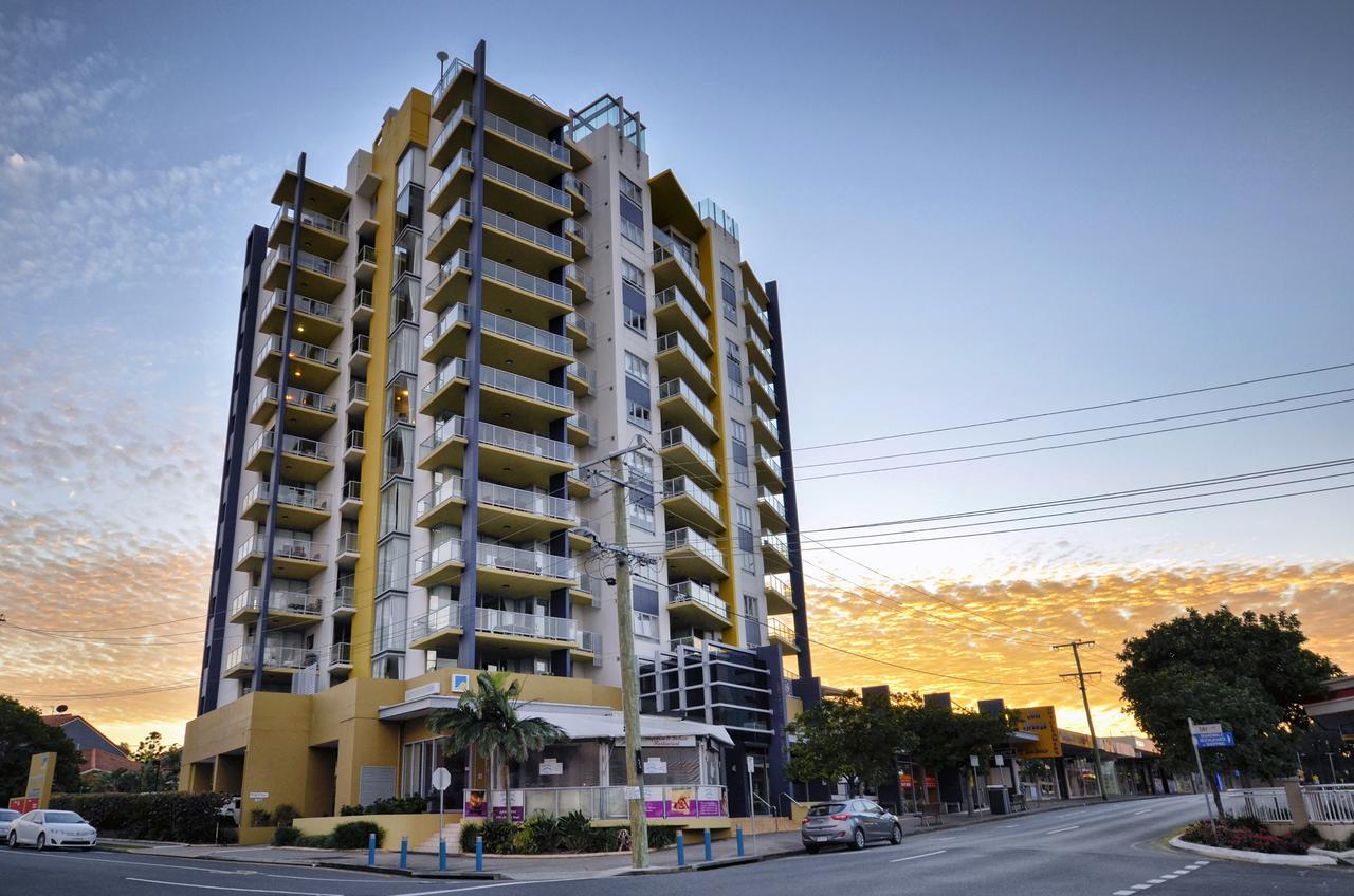 Pumicestone Blue Hotel Caloundra Eksteriør billede